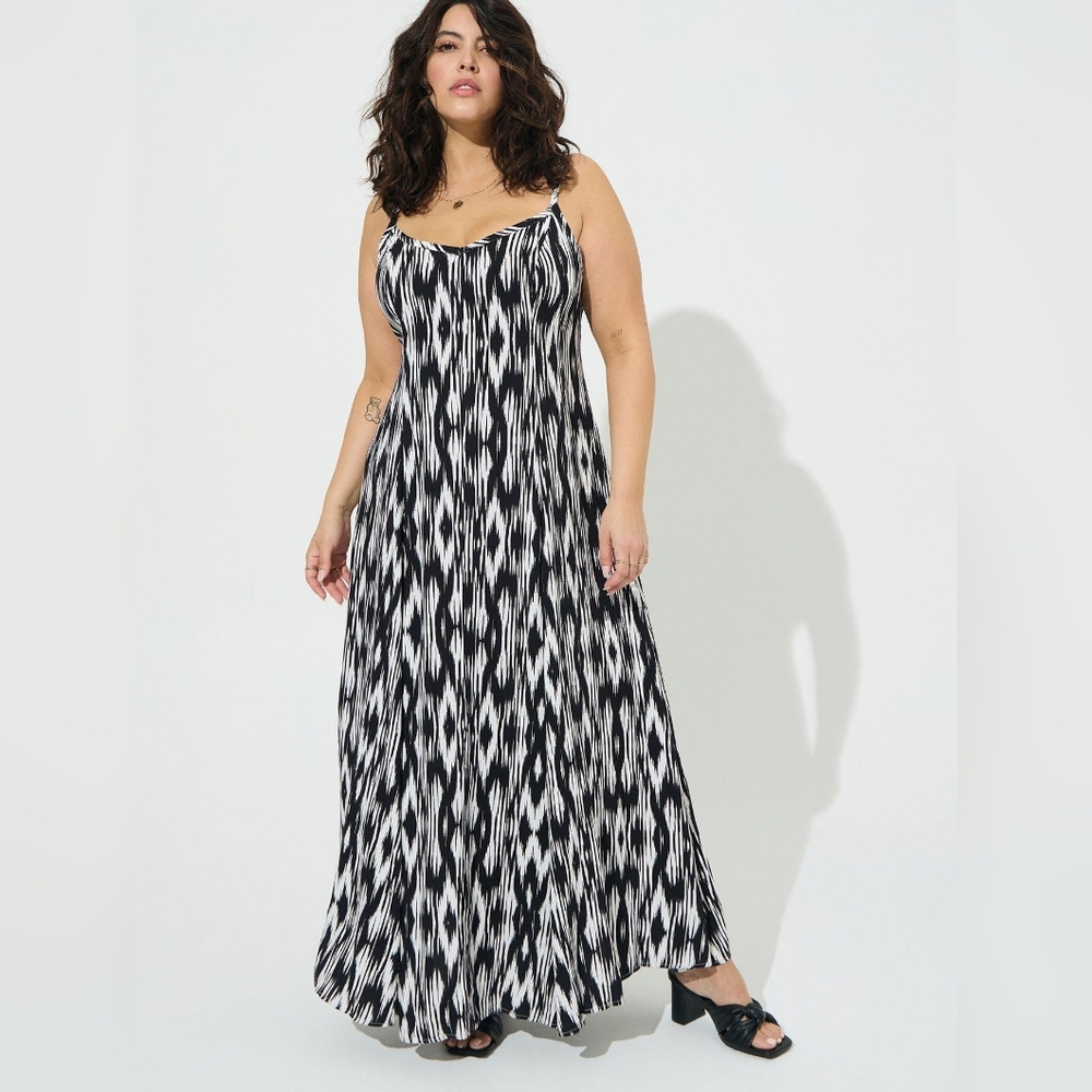 NWT Torrid Maxi Dress 1X